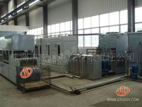 2018年為湖南某公司設(shè)計(jì)生產(chǎn)挖掘機(jī)履帶鏈軌節(jié)淬火、回火、退火成套設(shè)備