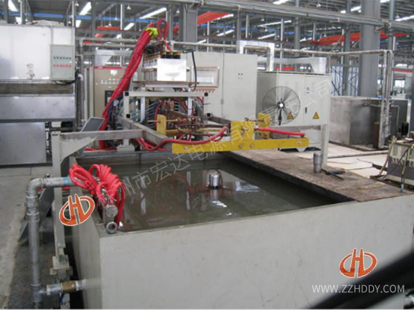 引導(dǎo)輪、驅(qū)動(dòng)輪淬火機(jī)床